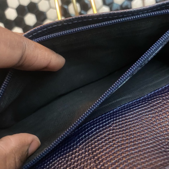 SALVATORE FERRAGAMO Ferragamo Salvatore long wallet ribbon embossed leather - Picture 8 of 9